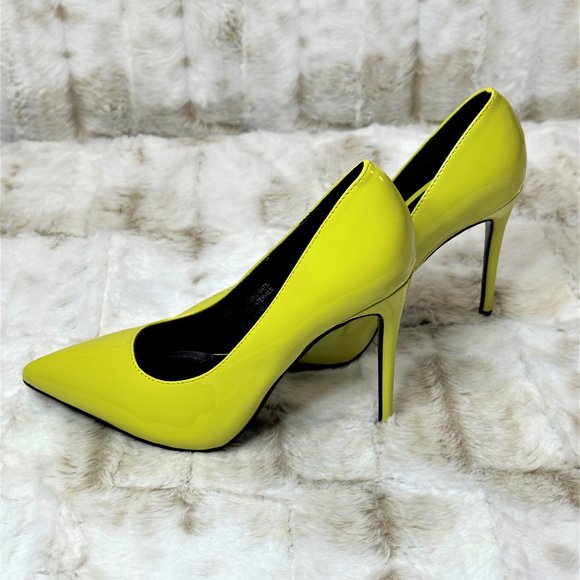 Cape Robbin Lime Yellow 4" Stiletto Pumps - Picture 4 of 8